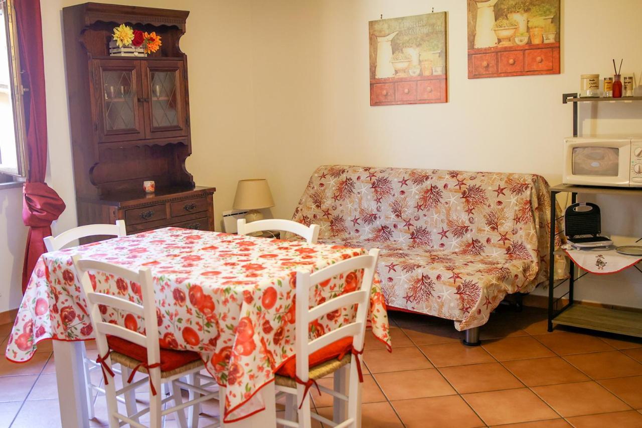 La Rosa Scarlatta Apartamento Viterbo Exterior foto