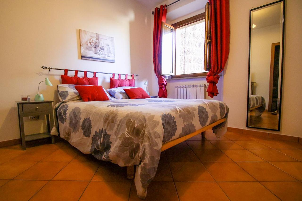 La Rosa Scarlatta Apartamento Viterbo Exterior foto